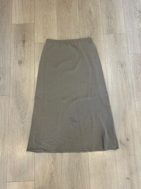 Eileen fisher  tan aline  Midi Skirt - Italian yarn